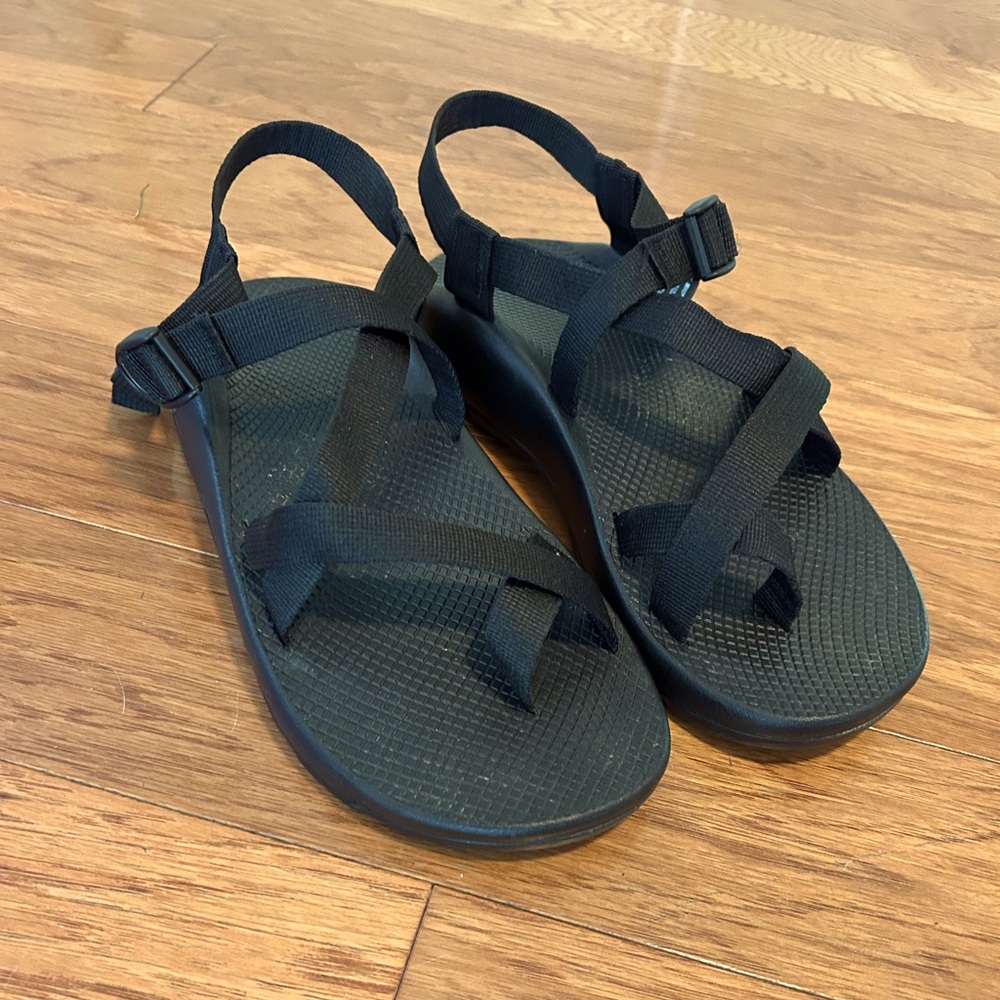 Men’s Chaco Z2 sandals size 12 wide